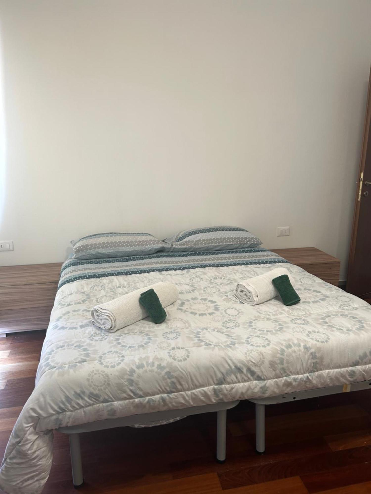 Casa Di Gardolo - Apartments Free Parking เตรนโต ภายนอก รูปภาพ